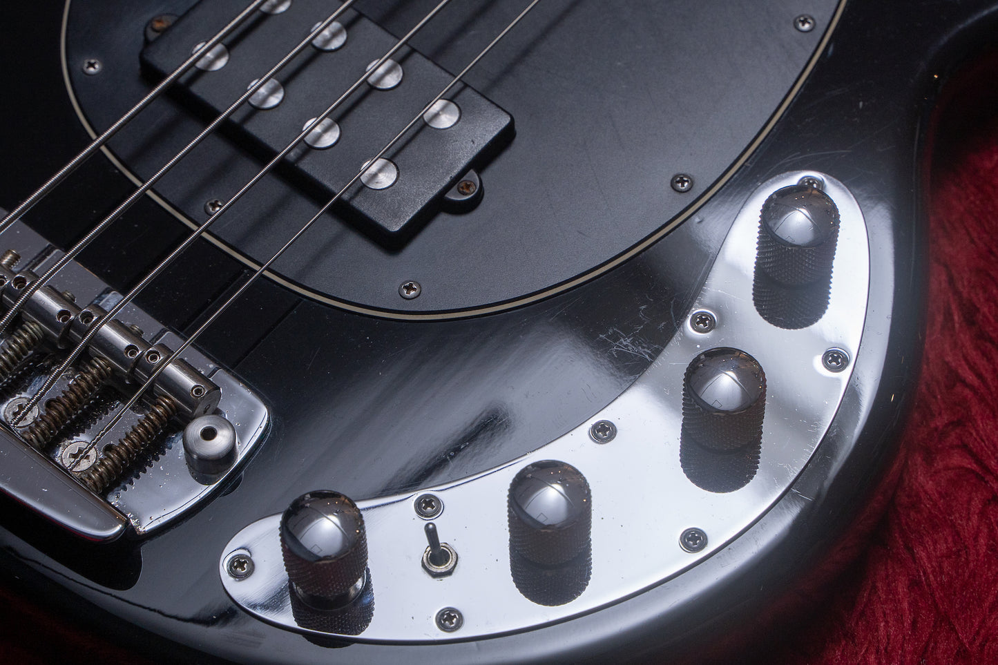 【used】Ernie Ball Music Man / Stingray 4st BLK 1997 4.675kg #D07280【GIB Yokohama】