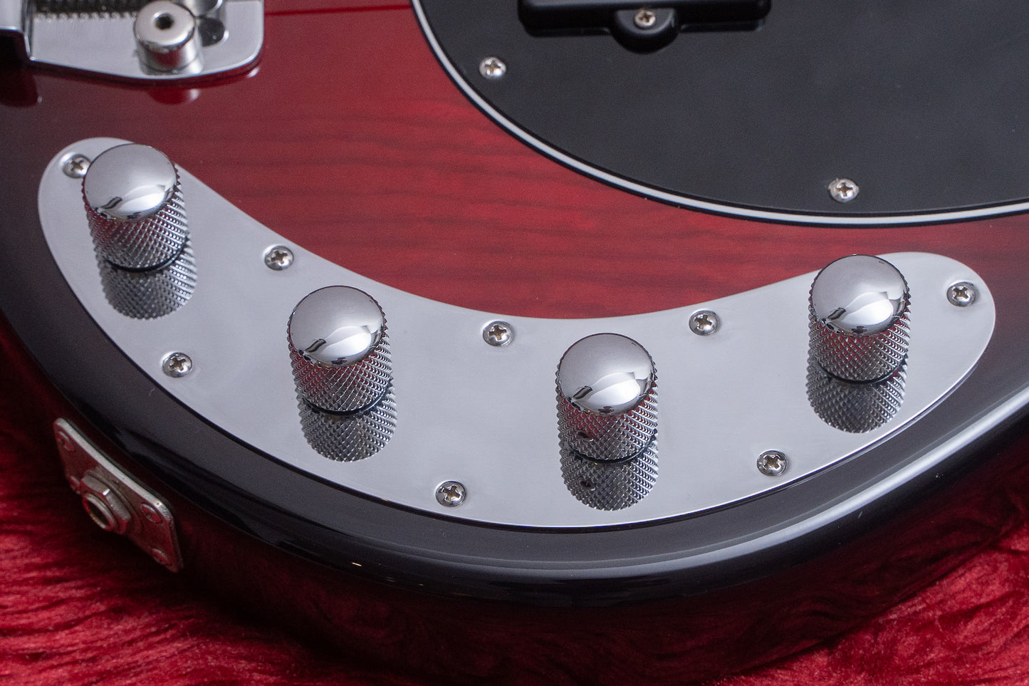 【used】Ernie Ball Music Man / StingRay 4H Neck Through Black Cherry Burst 2015 4.145kg #S00284【GIB Yokohama】