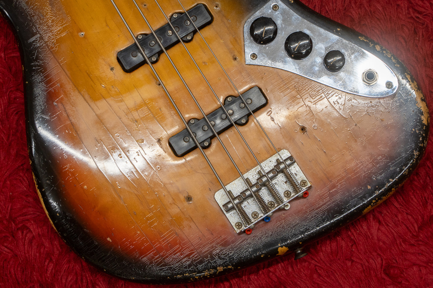 【used】Fender / 1969 Jazz Bass 3TS 3.995kg #226197【Consignments】【GIB Yokohama】