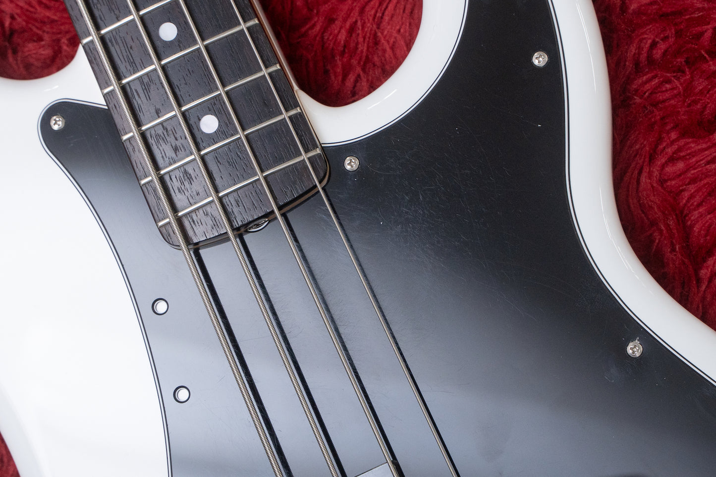 【used】Fender / MIJ Traditional 70s Precision Bass Arctic White 2023 3.660kg #JD23025306【GIB Yokohama】