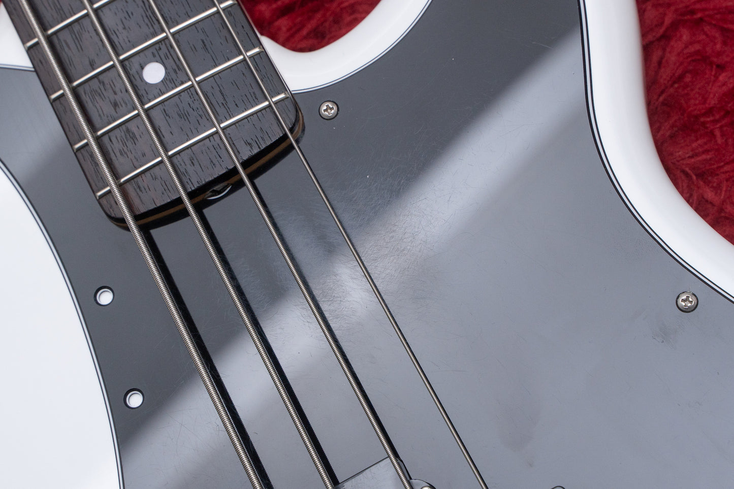 【used】Fender / MIJ Traditional 70s Precision Bass Arctic White 2023 3.660kg #JD23025306【GIB Yokohama】