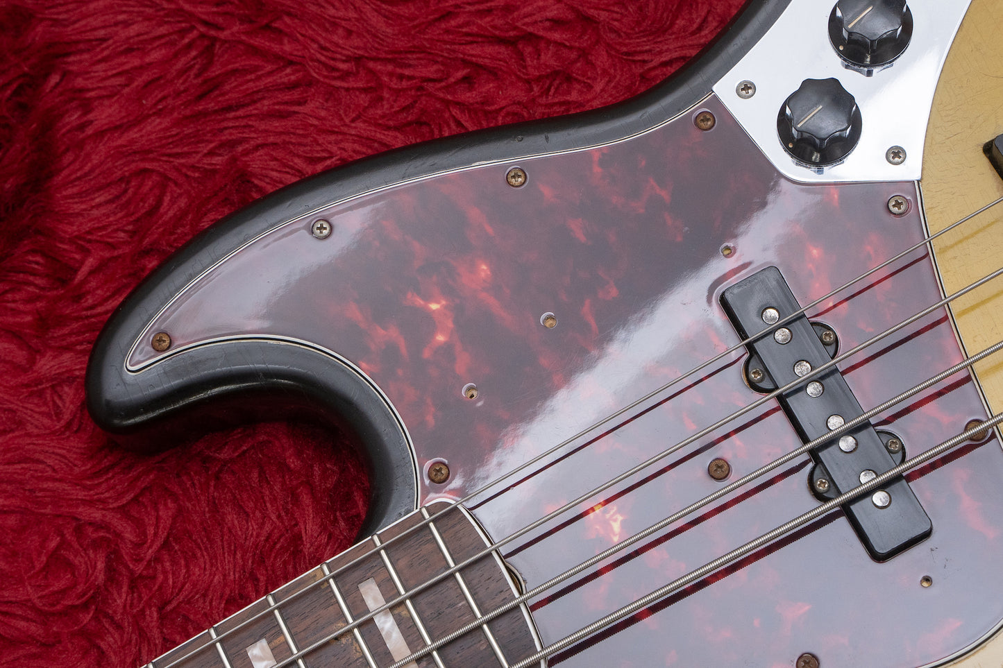 【used】Fender / 1966 Jazz Bass 3TS 4.120kg #170319【Consignments】【GIB Yokohama】