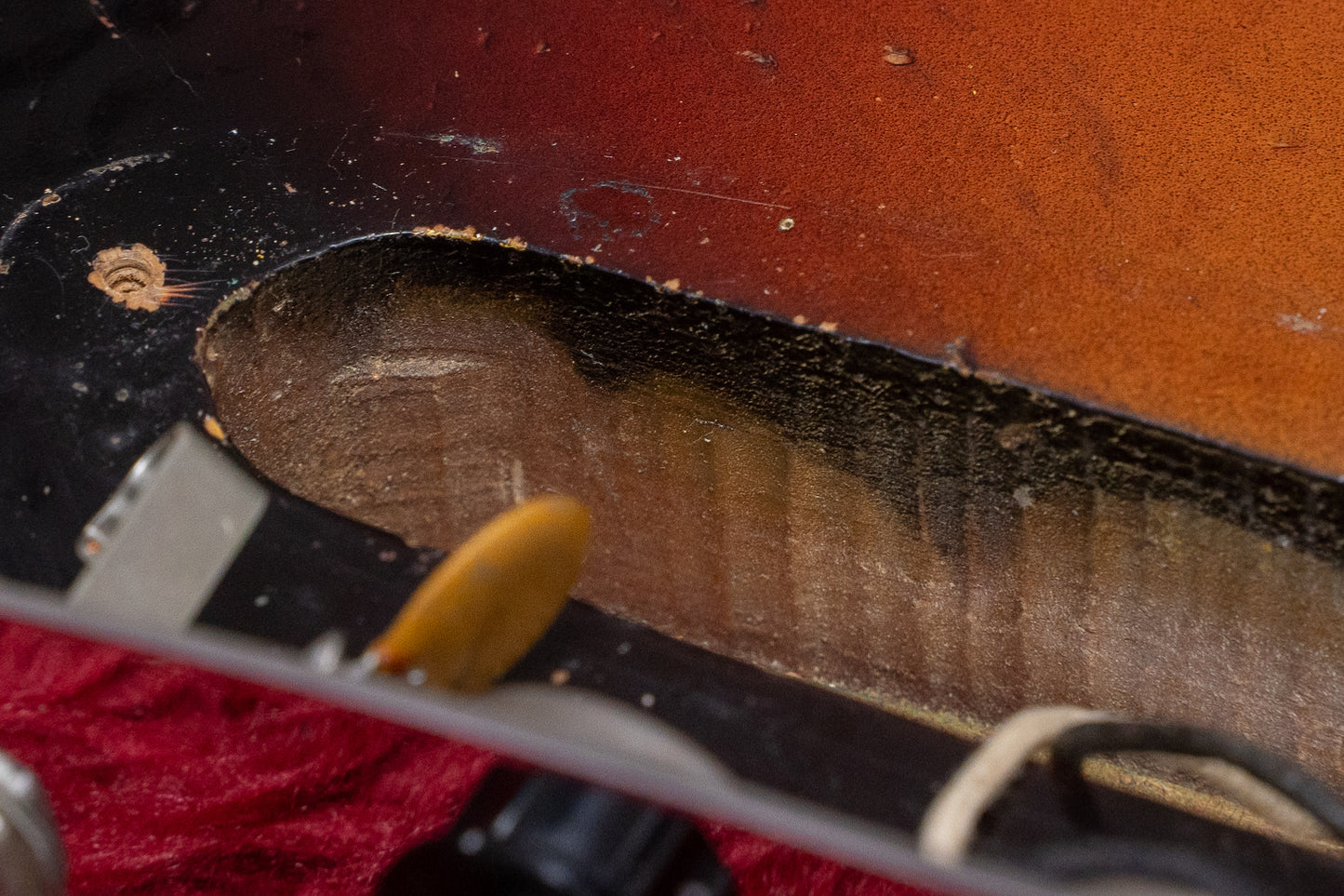 【used】Fender / 1968 Jazz Bass 3TS 4.485kg #223003【Consignments】【GIB Yokohama】