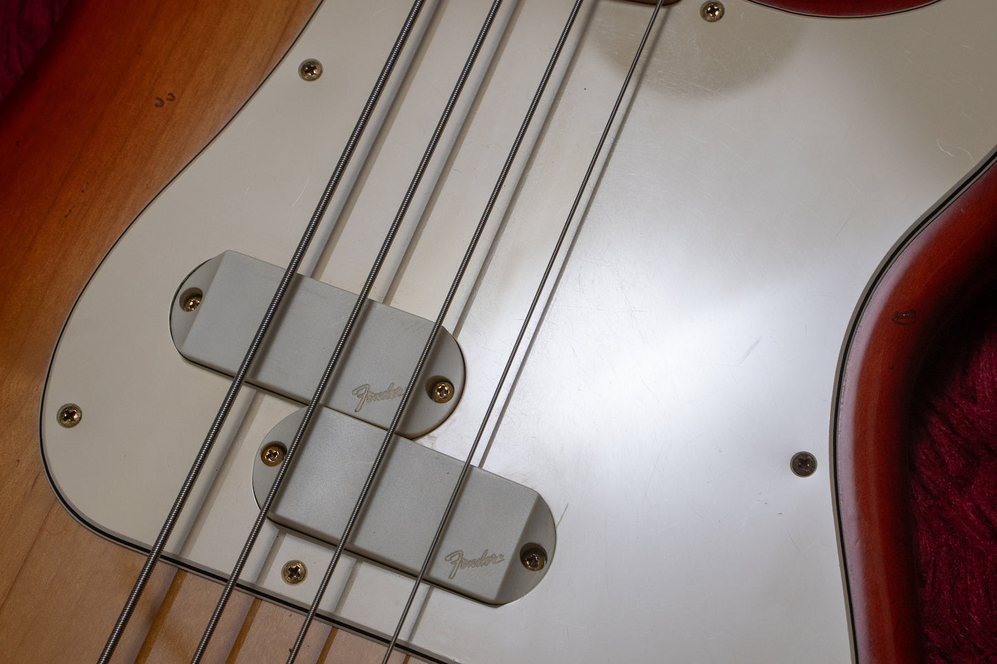 【used】Fender / Gold Elite Precision Bass Passive Mod. 1983 4.160kg #E314654【GIB Yokohama】