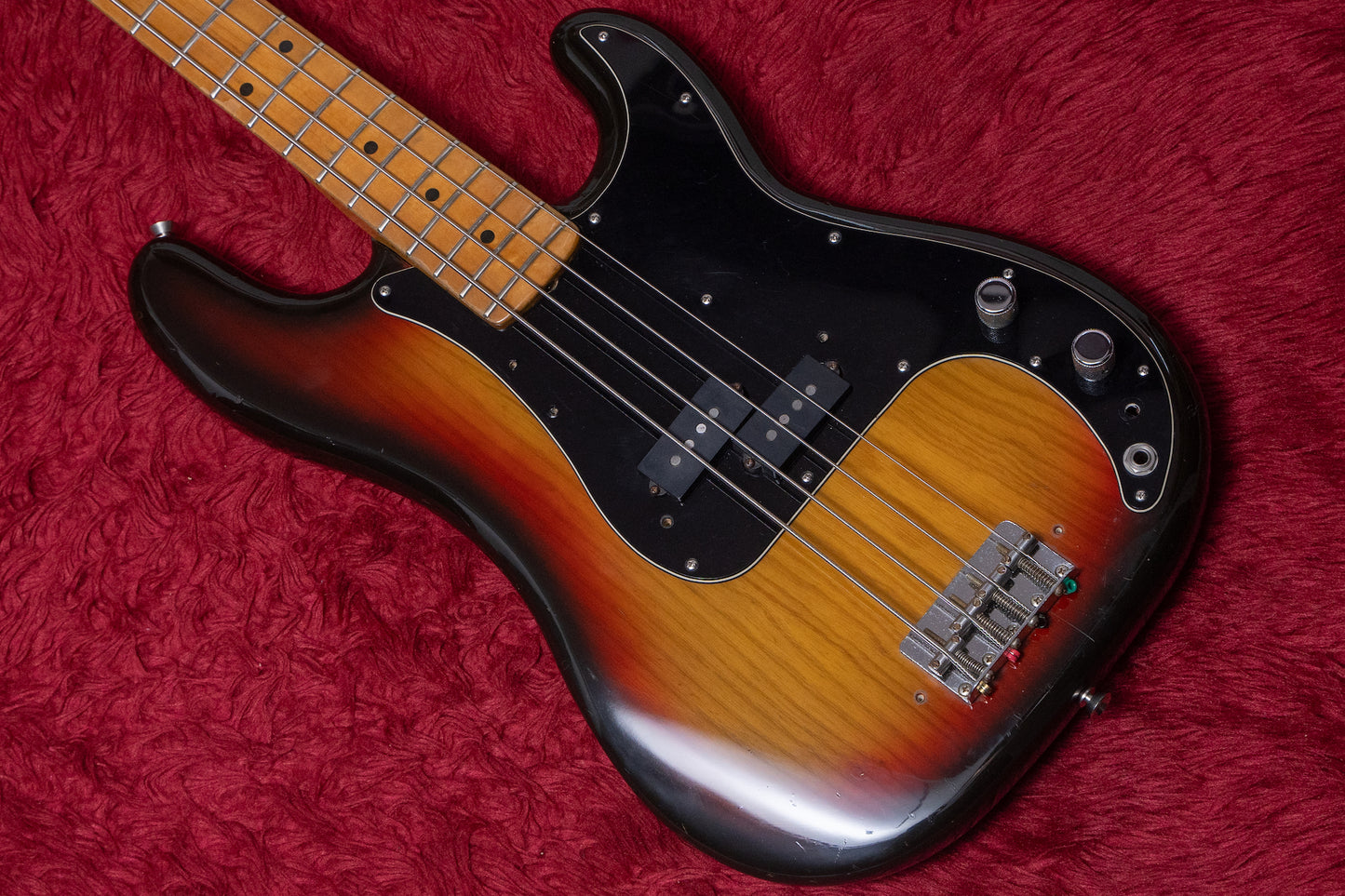 【used】Fender / 1977 Precision Bass 3TS #S757818 4.055kg #S757818【GIB Yokohama】