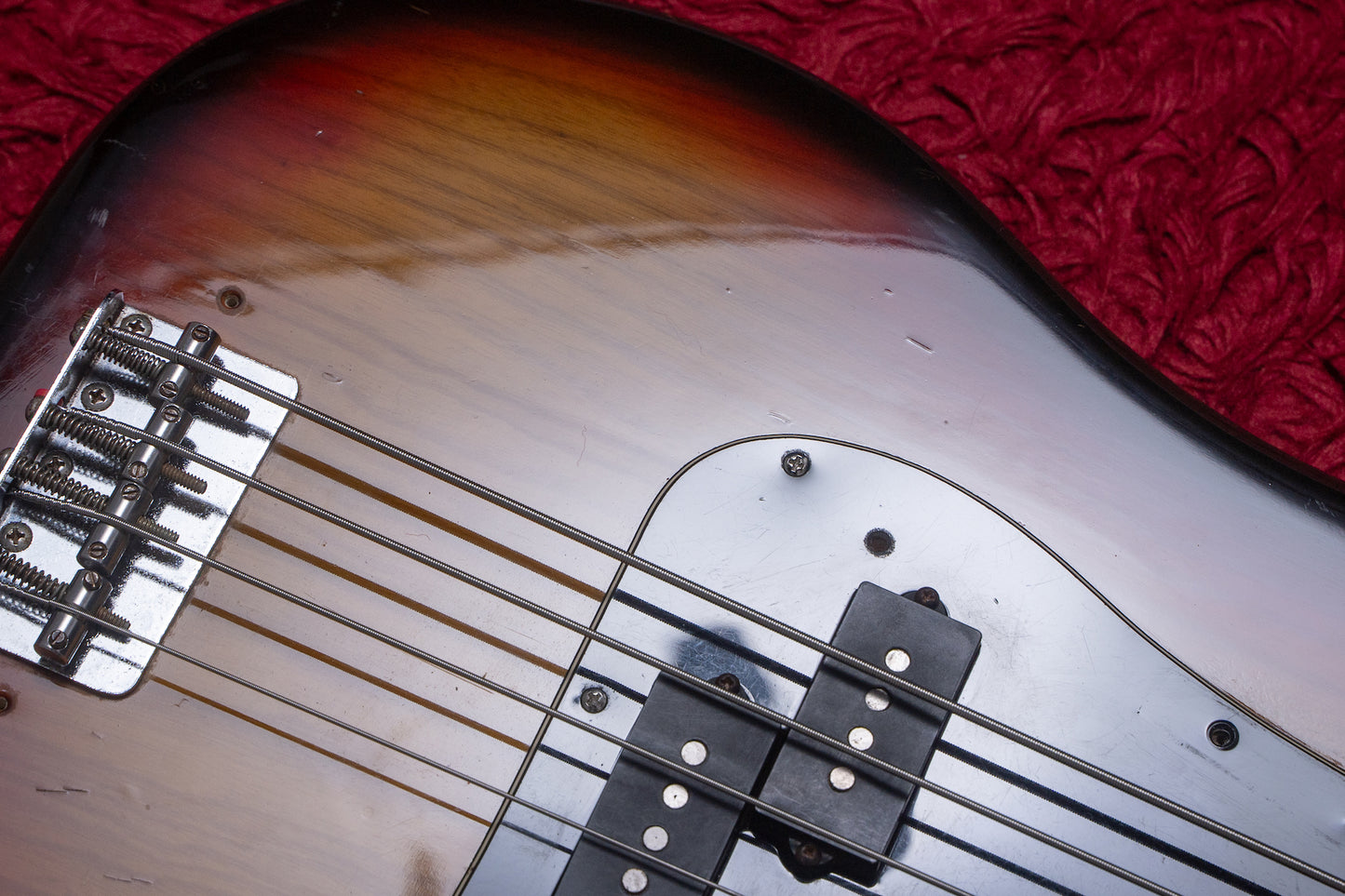 【used】Fender / 1977 Precision Bass 3TS #S757818 4.055kg #S757818【GIB Yokohama】