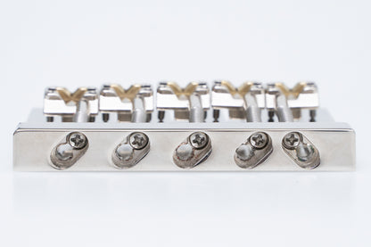 【used】HIPSHOT / KickAss 5 Bass Bridge Mount Pattern 2【GIB Yokohama】