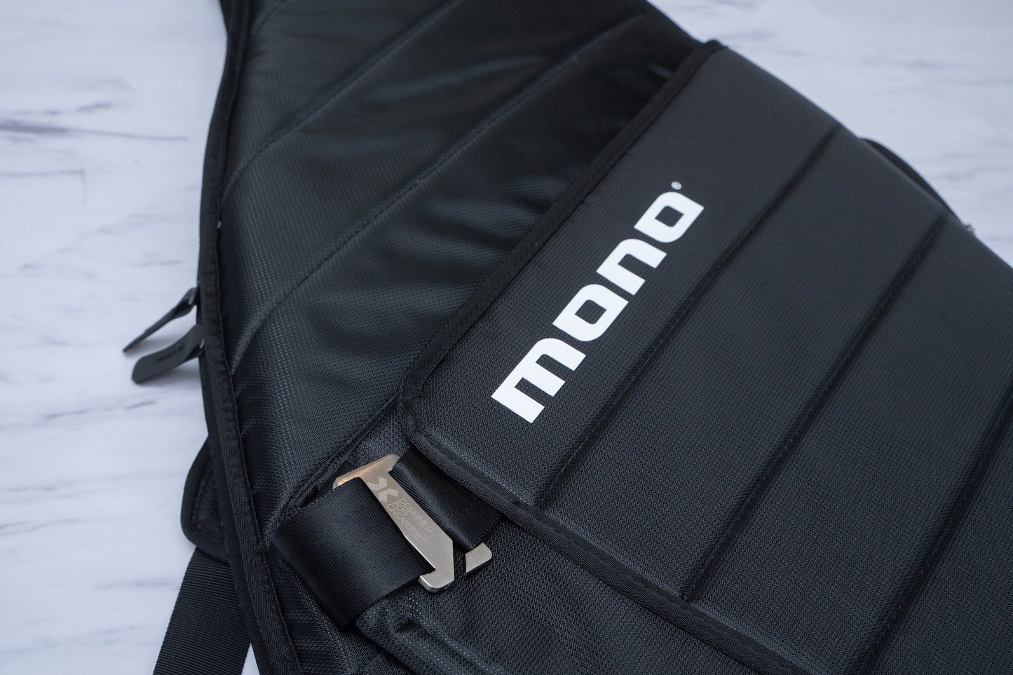 【used】MONO / M80 Bass Sleeve【GIB Yokohama】