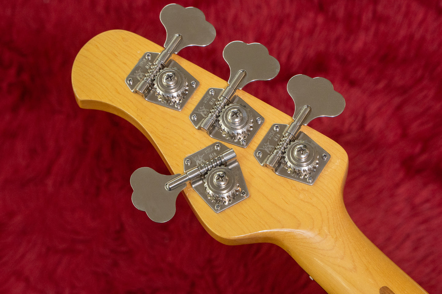 【used】Music Man / Pre Ernie Sabre Bass white 1980 4.785kg #C005479【Consignment 】【GIB Yokohama】