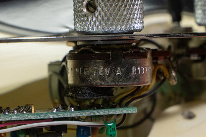 【used】Music Man / Pre Ernie Sabre Bass white 1980 4.785kg #C005479【Consignment 】【GIB Yokohama】