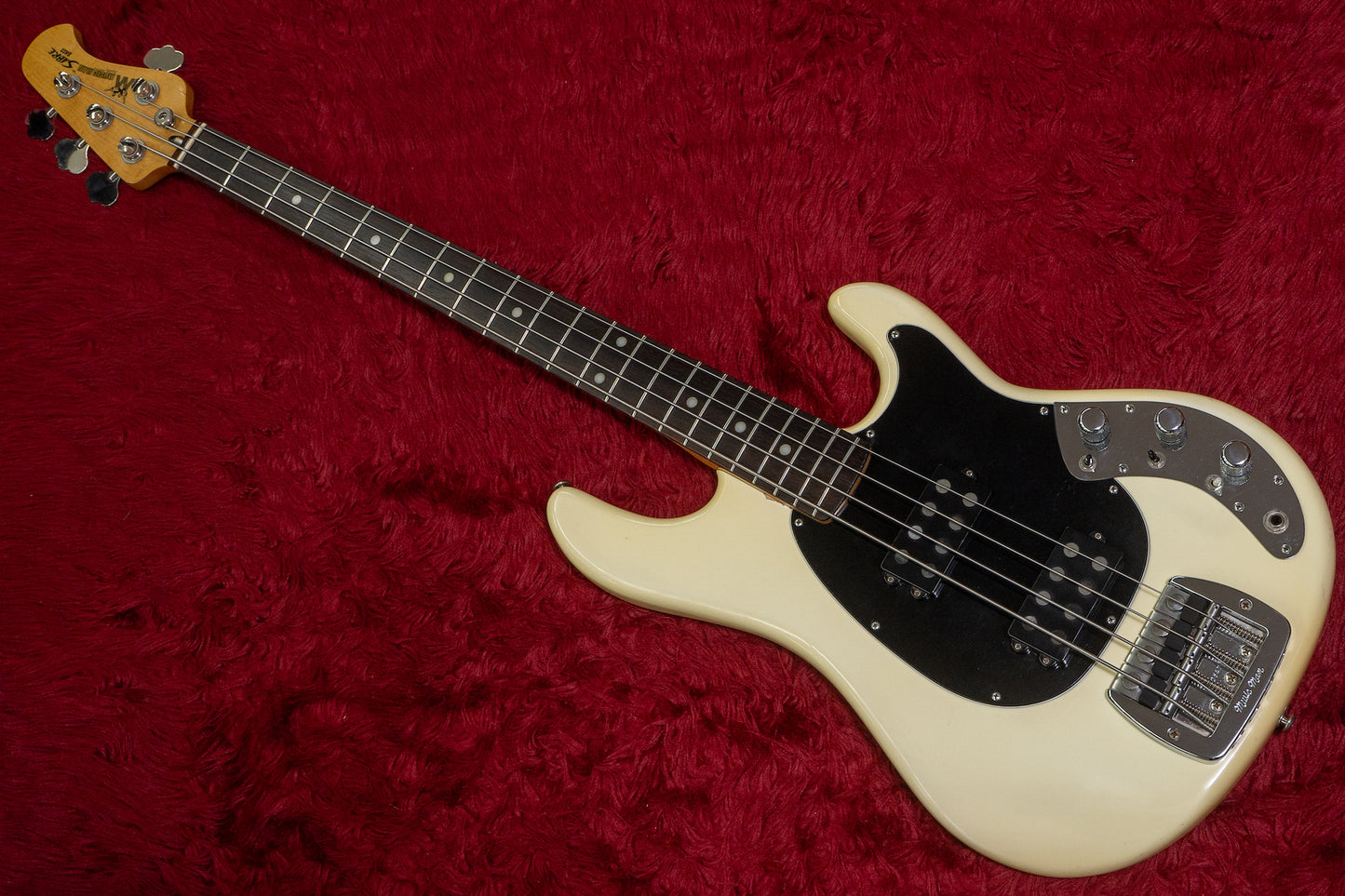 【used】Music Man / Pre Ernie Sabre Bass white 1980 4.785kg #C005479【Consignment 】【GIB Yokohama】