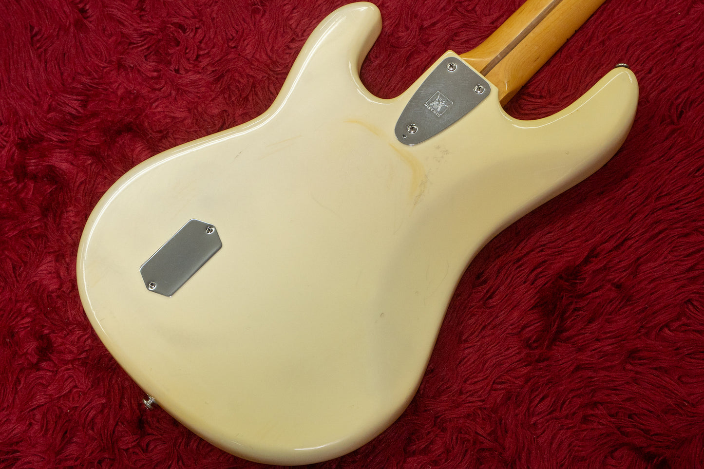 【used】Music Man / Pre Ernie Sabre Bass white 1980 4.785kg #C005479【Consignment 】【GIB Yokohama】
