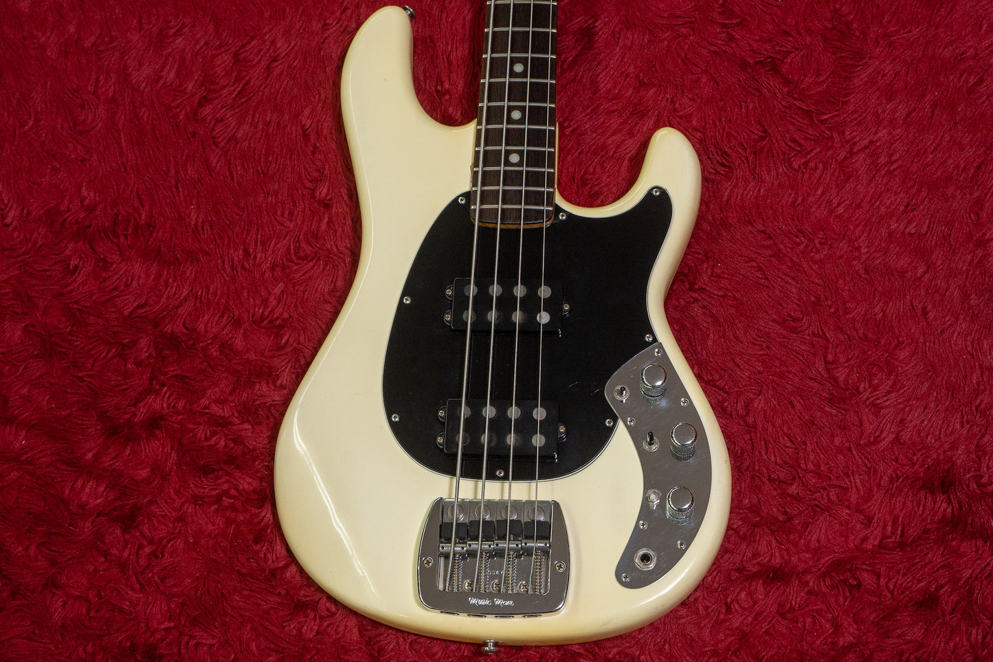 【used】Music Man / Pre Ernie Sabre Bass white 1980 4.785kg #C005479【Consignment 】【GIB Yokohama】
