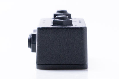 【used】One Control / Minimal Series Pedal Board Junction Box【GIB Yokohama】