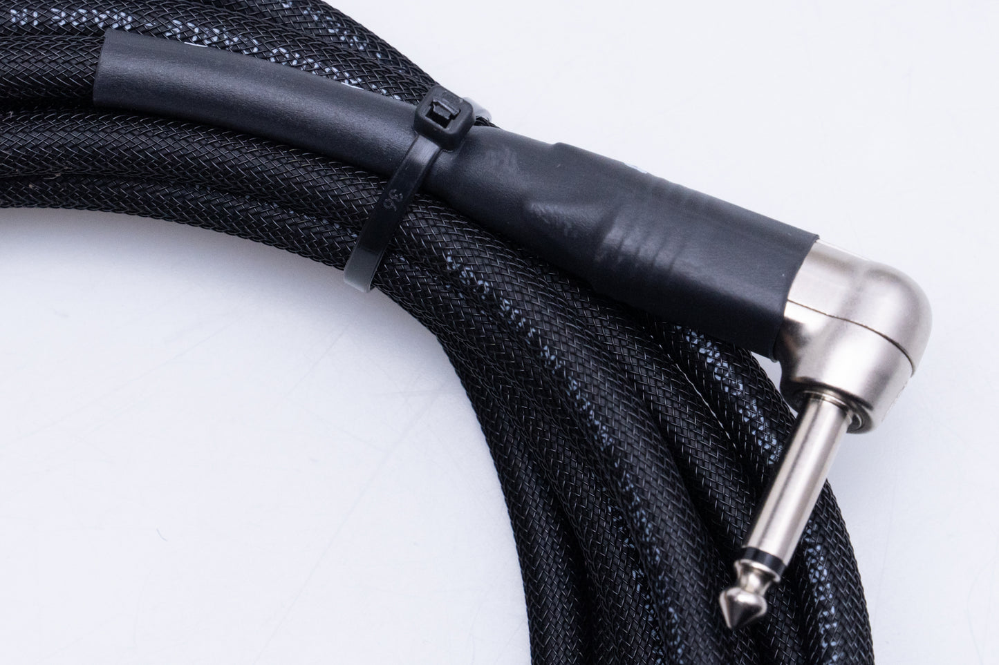 【new】Rattlesnake Cable / 15ft Standard in Black S/L 【GIB Yokohama】