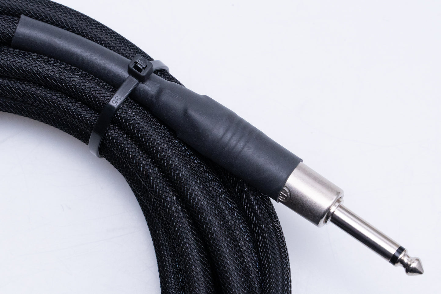 【new】Rattlesnake Cable / 20ft Standard in Black S/S 【GIB Yokohama】