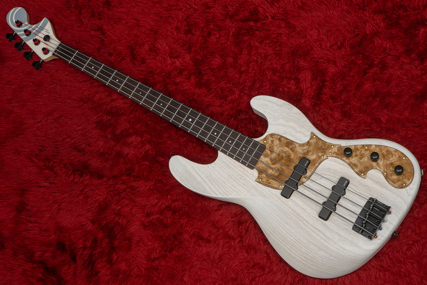 【outlet】RUNT GUITARS / Hucho4 Standard 4.170kg【GIB Yokohama】