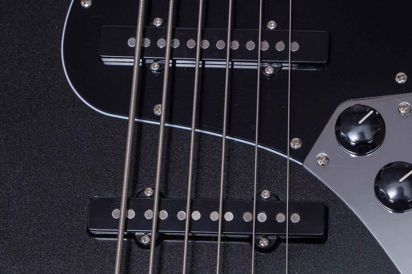 【used】Squier / Affinity Series Jazz Bass VI Black Metallic/Laurel 2024 4.265kg #CYKH24005617【GIB Yokohama】