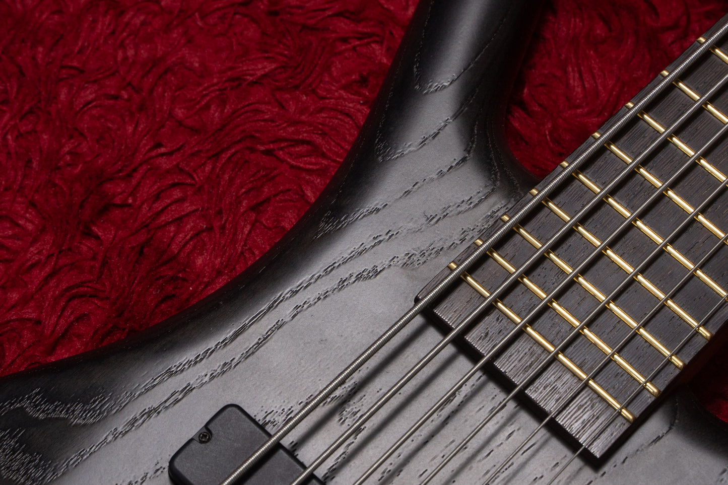 【used】Warwick / Pro series Corvette STD 6  Nirvana Black 2010 4.540kg #F100304【GIB Yokohama】