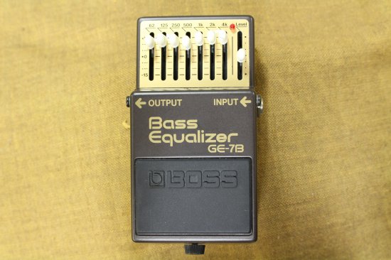 Graphic equalizer optimized on base