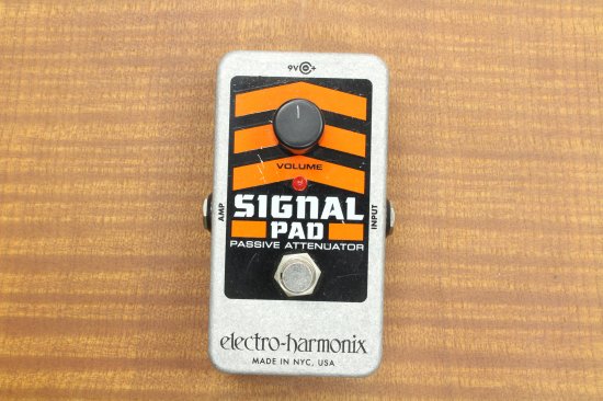 You can control the watermelon's sensitivity and drive pedal distortion.