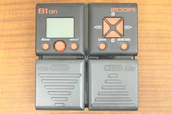 Zoom B1ON