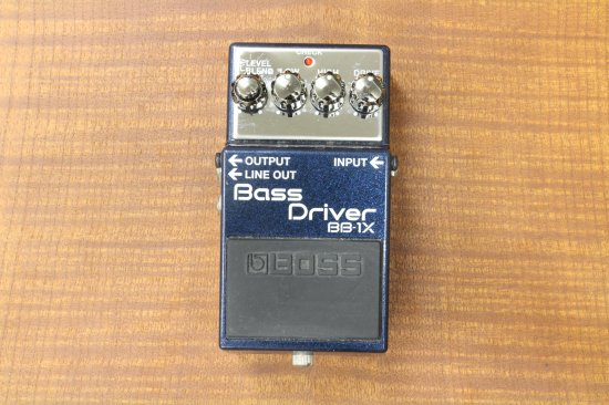 It is also good to use as distortion, and it is good to use as a preamplifier