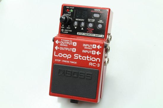 Usable and play effectors, loop stations.