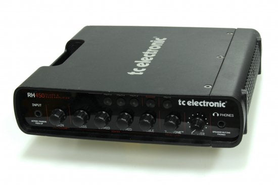 Very lightweight D-class amplifier