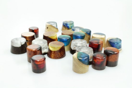 Wood �E½~ Resin knob