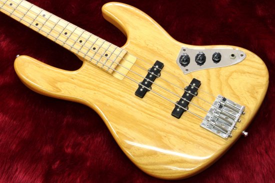 The performance is also good, very comfortable