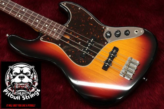 Glossy Low end is characteristic
