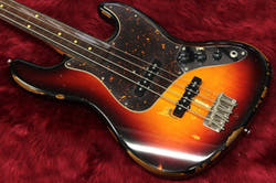 Jacopas-like fretless model