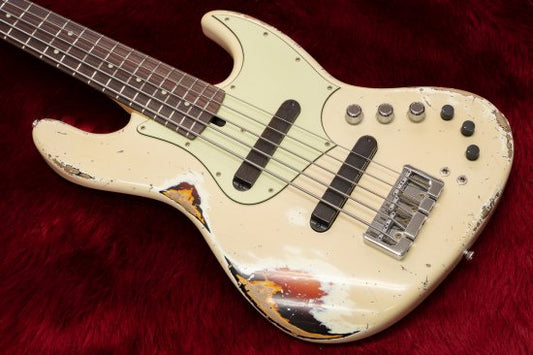 The XJ series is highly rated highly in studio workers as a line of Japanese manufacturing