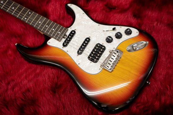 To guitarists who do not want to compromise to the sound and performance