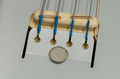 [outlet] VERSO INSTRUMENTS / Gravis Bass MATTE SILVER  [Yokohama store]