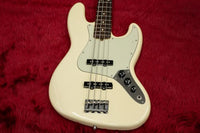 [USED] Fender / American Professional Jazz Bass RW OWH # US17078932 3.93kg [Yokohama Store]