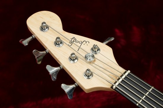 [New] Woofy Basses / Woo 5 White [Hyogo store]