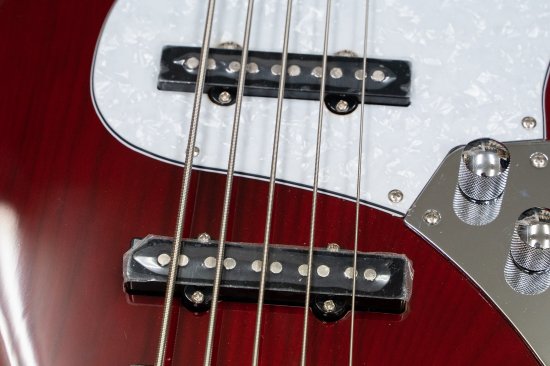 [NEW] Woofy Basses / Cavalier 5 M Red [Hyogo store]