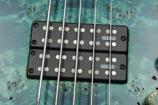 [new]Capurso Guitars / Sniper Deluxe Fretless 5 strings 3.97kg [yokohama store]