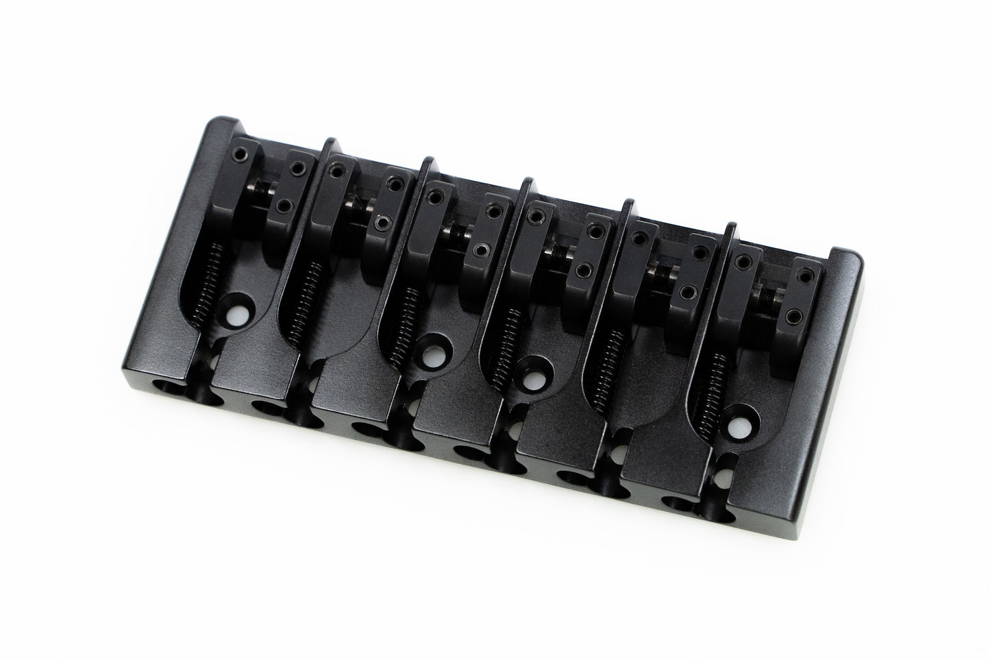 [new] HIPSHOT / Bass Bridge A style Black 18mm 6 Strings Aluminum [yokohama store]