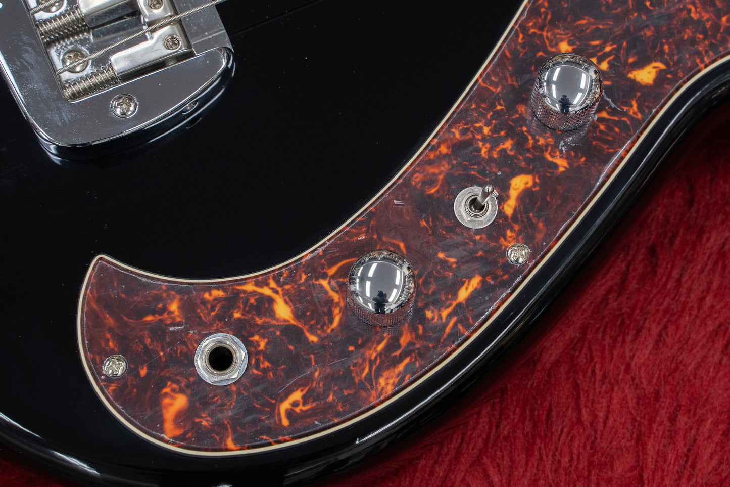 [outlet] G&L / Tribute Series Fallout Bass Jet Black #201111179 4.23kg [yokohama store]