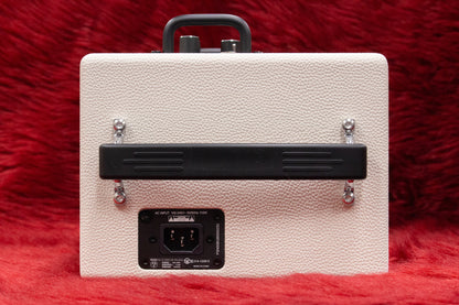 [new] Phil Jones Bass / Double Four Plus White  [Yokohama]