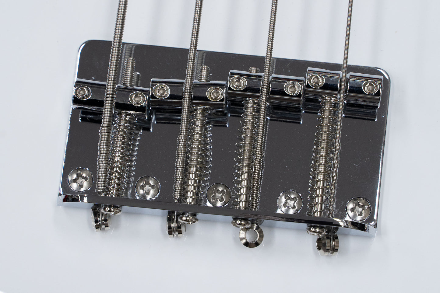 [new] woofy basses / Pup4 White [hyogo-store]