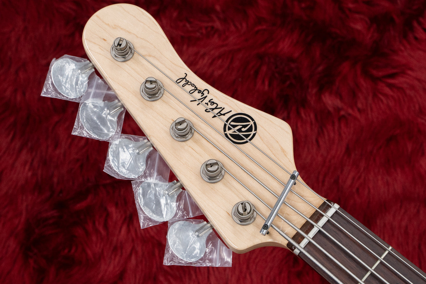 [New] AV Basses / AVPJ5 VINTAGE WHITE MH # 2021-17 4.23kg [Yokohama Store]