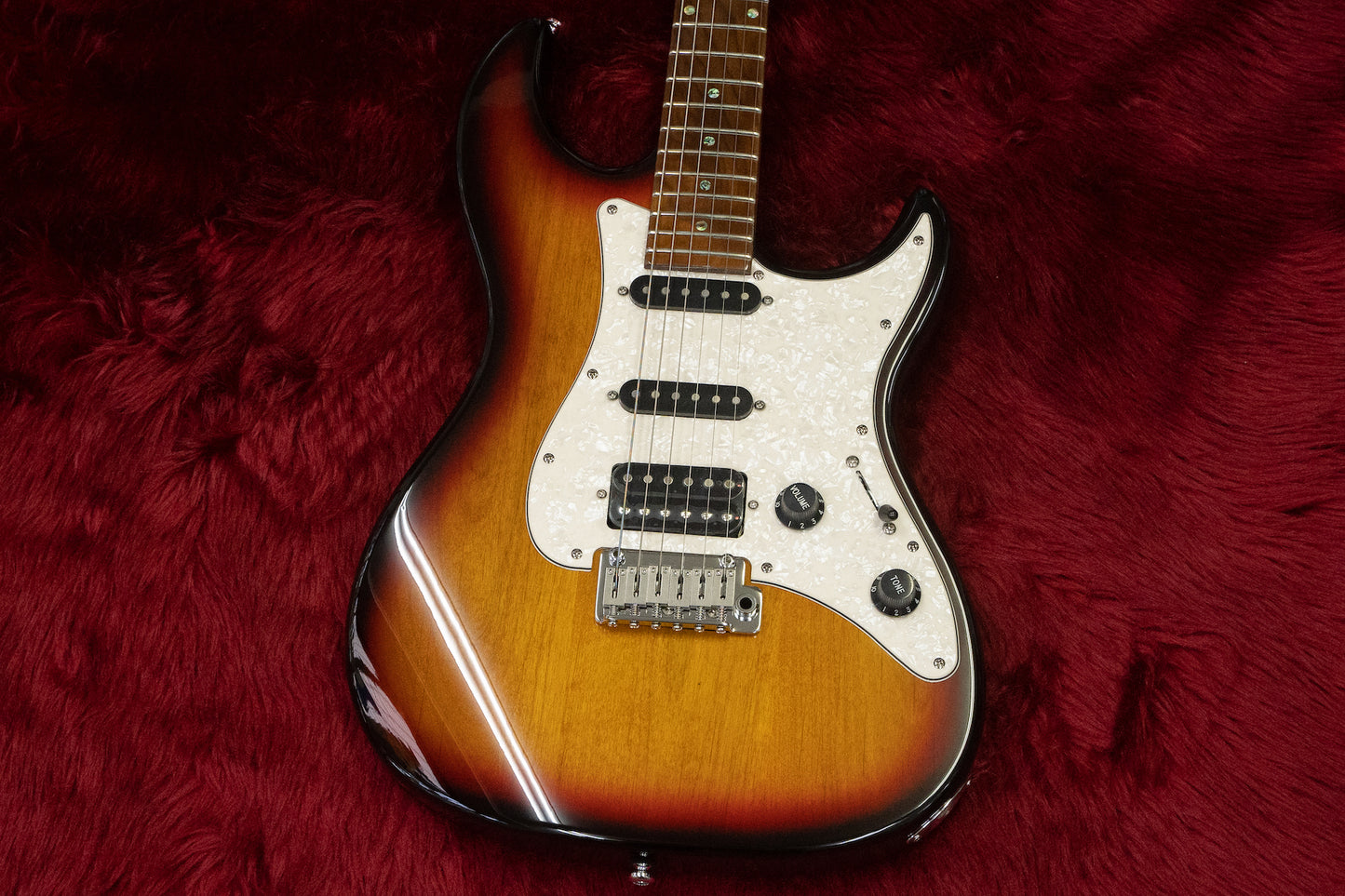 [new] Sire / Larry Carlton S7 3TS #2N22710698 3.59kg [yokohama store]